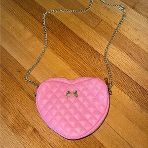 Heart shaped crossbody bag from Bisoulovely